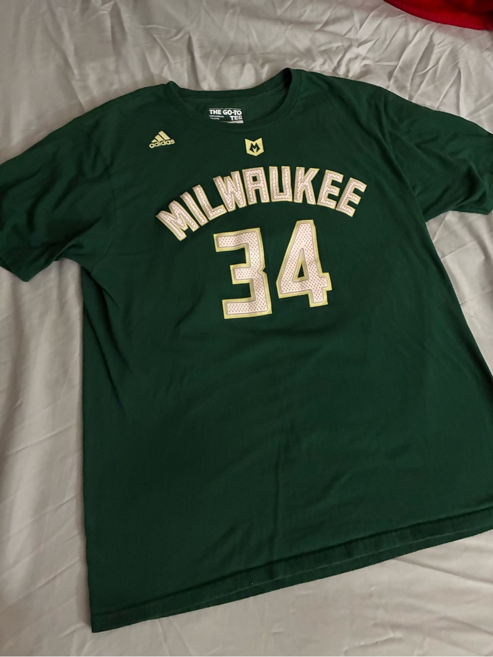Giannis Antetokounmpo Milwaukee Bucks Green T-Shirt Jersey #34 Size Large